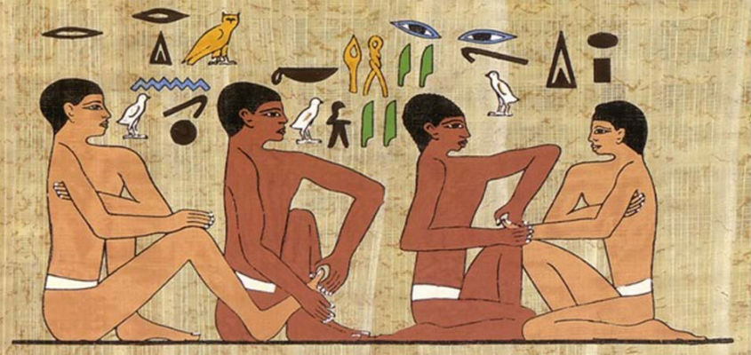 parchemin reprèsentant bas relief pyramide de Saqqarah Egypte sur la réflexologie plantaire